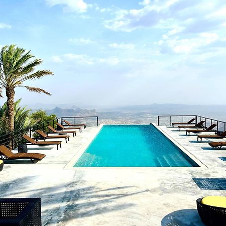 Hotel The View Al Ḩamrāʼ Exteriér fotografie