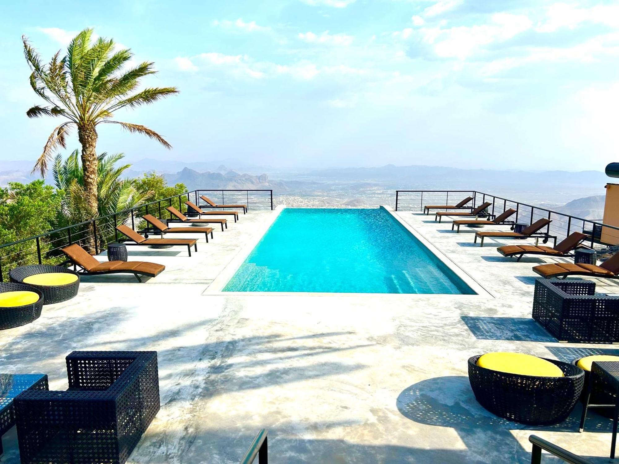 Hotel The View Al Ḩamrāʼ Exteriér fotografie