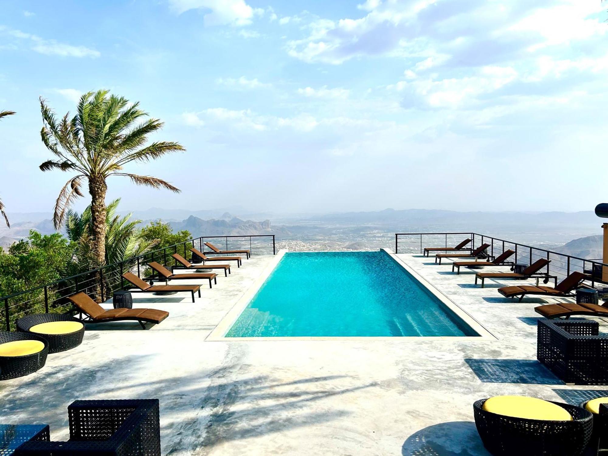 Hotel The View Al Ḩamrāʼ Exteriér fotografie